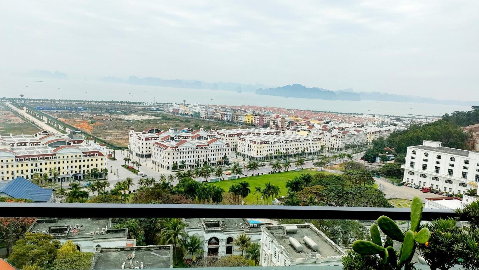 Halong Lavender Hotel Халонг Екстер'єр фото